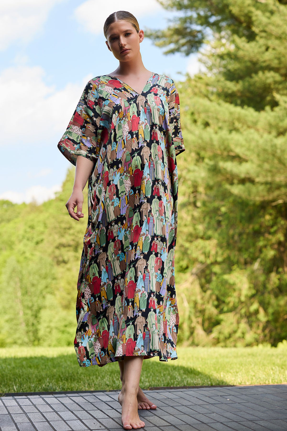 fall caftan dress Natori - Dynasty - Women's - Black Skirt Style:No Slit (closed skirt) Slay the Style Game the model is 56 premium georgette anarkali