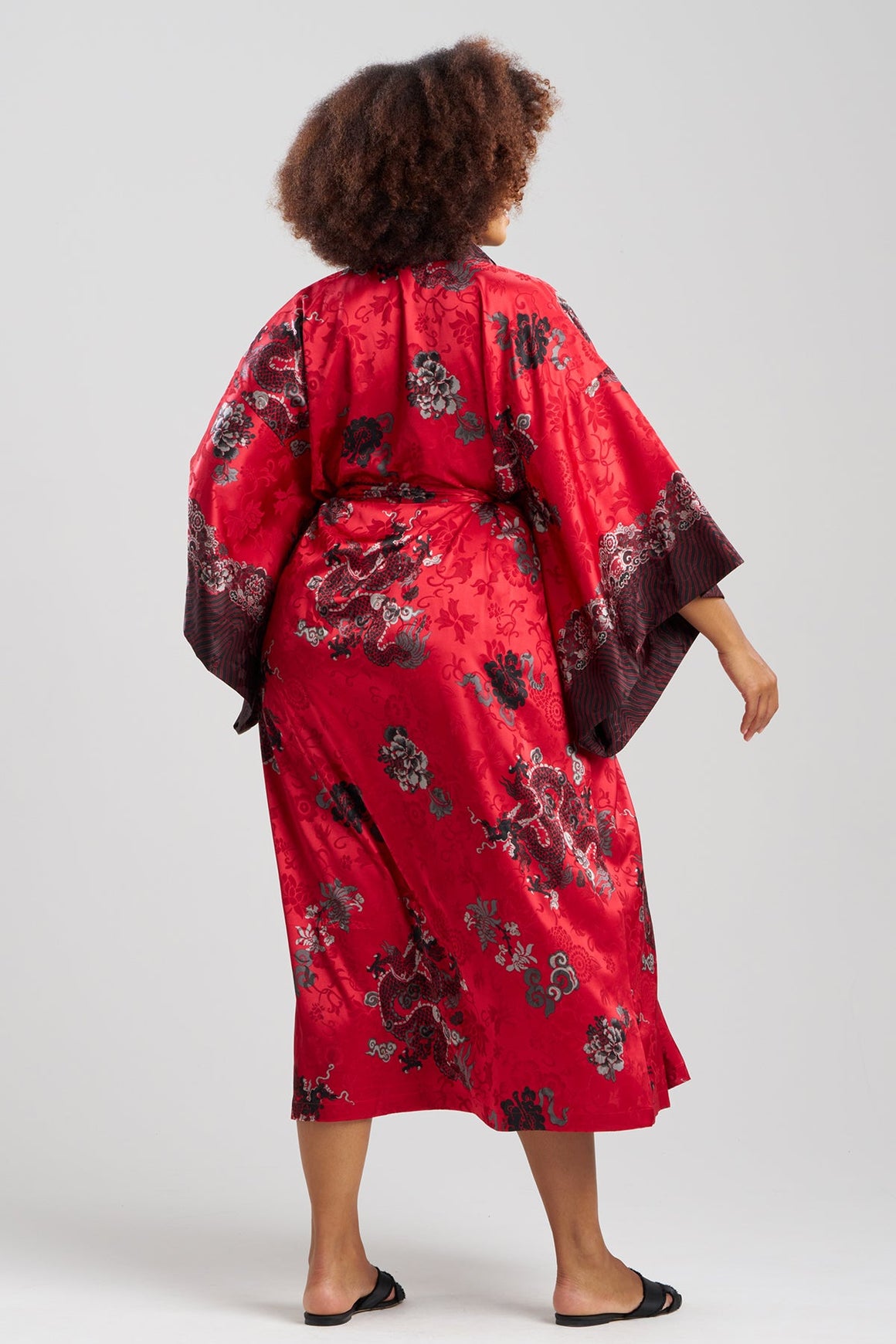 Imperial Representative Robe Buy Imperial Dragon Jacquard Robe in Red Online | NATORI