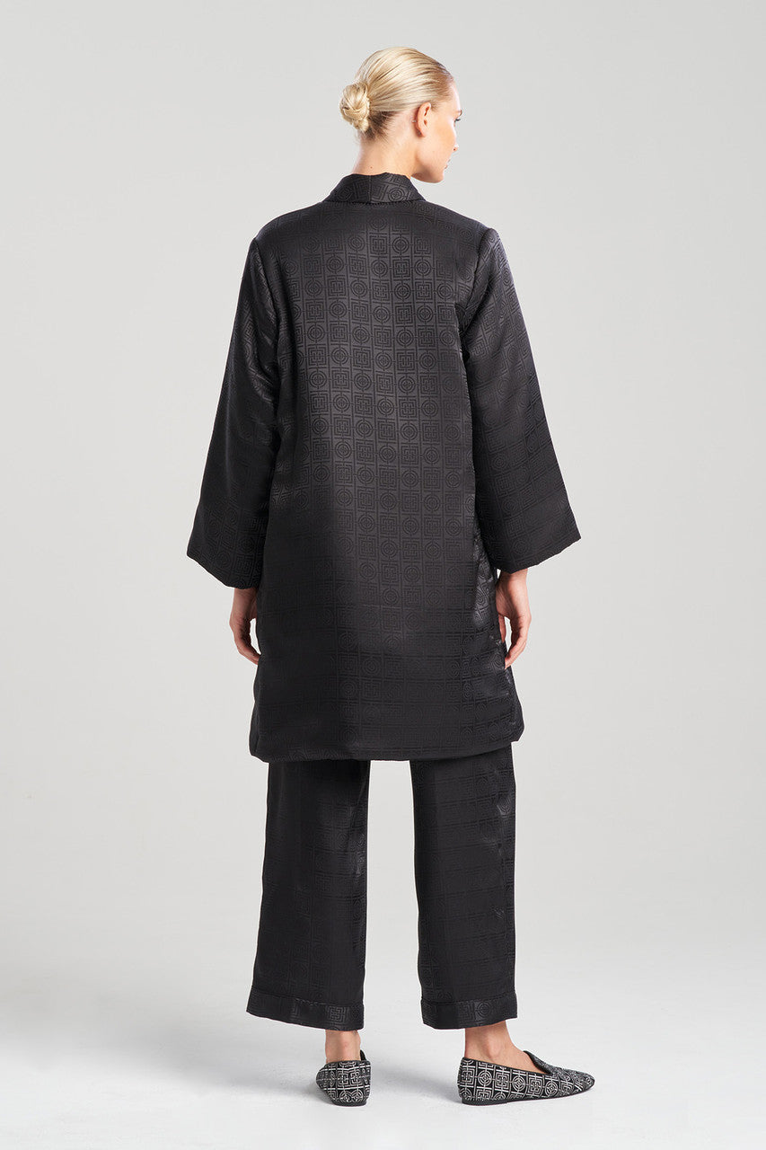 Puffer Robe Buy Infinity Jacquard Short Puffer Robe in Black Online | NATORI