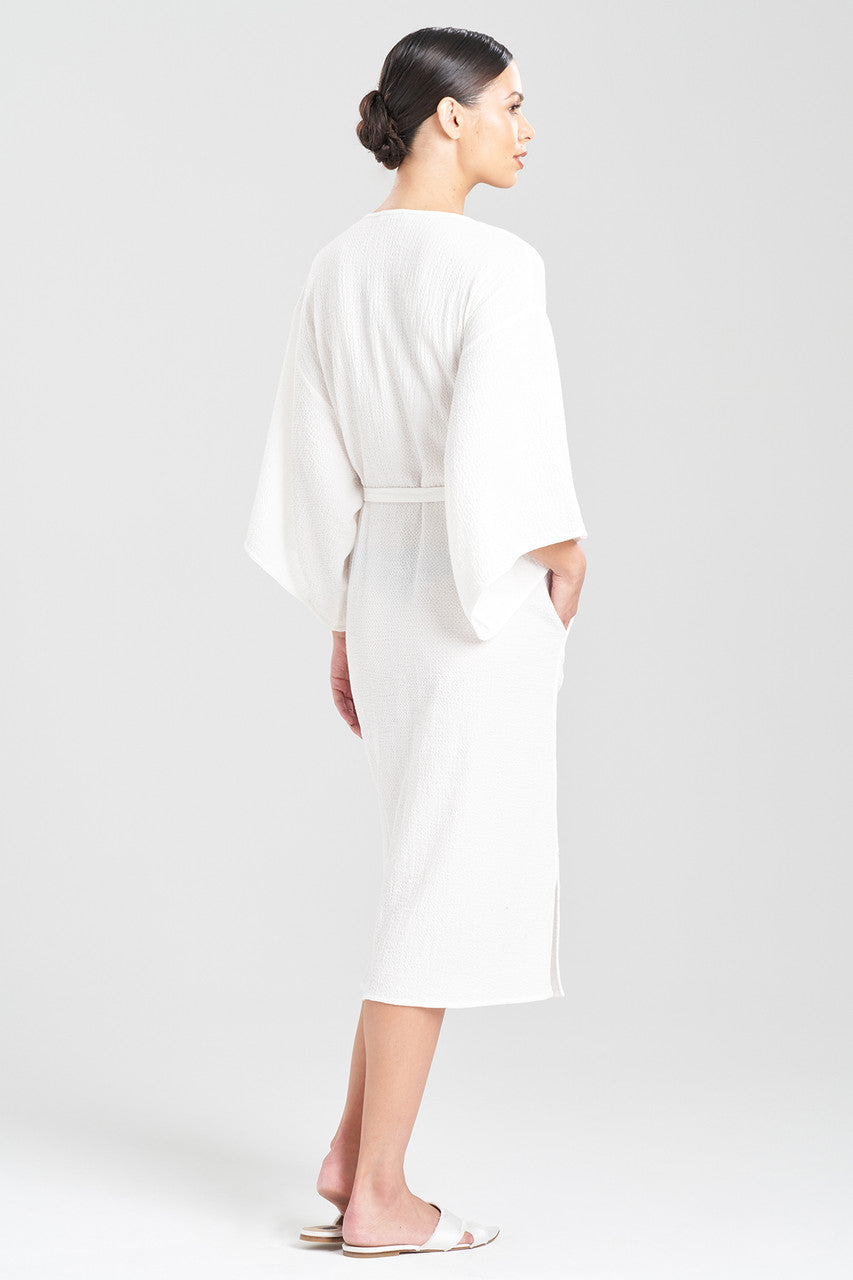 Buy Onsen Robe in White Online | NATORI