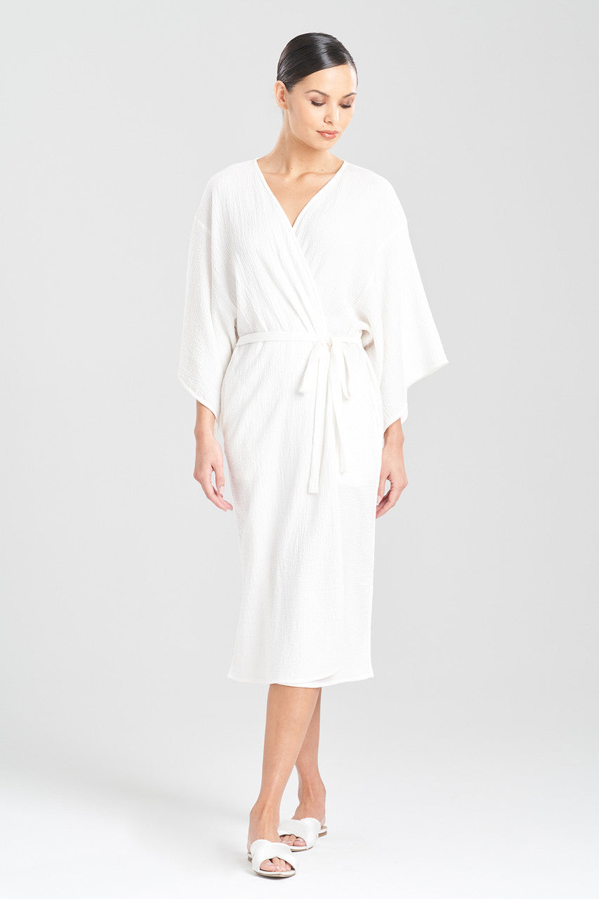 Buy Onsen Robe in White Online | NATORI