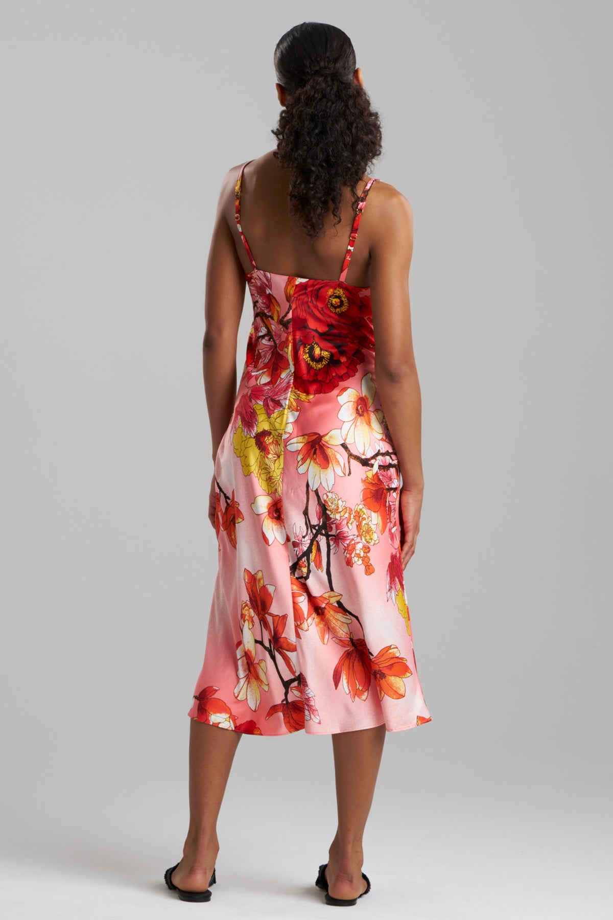 Buy Winter Peony Satin Gown in Coral Peach Online | NATORI Buy Winter Peony Satin Gown in Coral Peach Online | NATORI