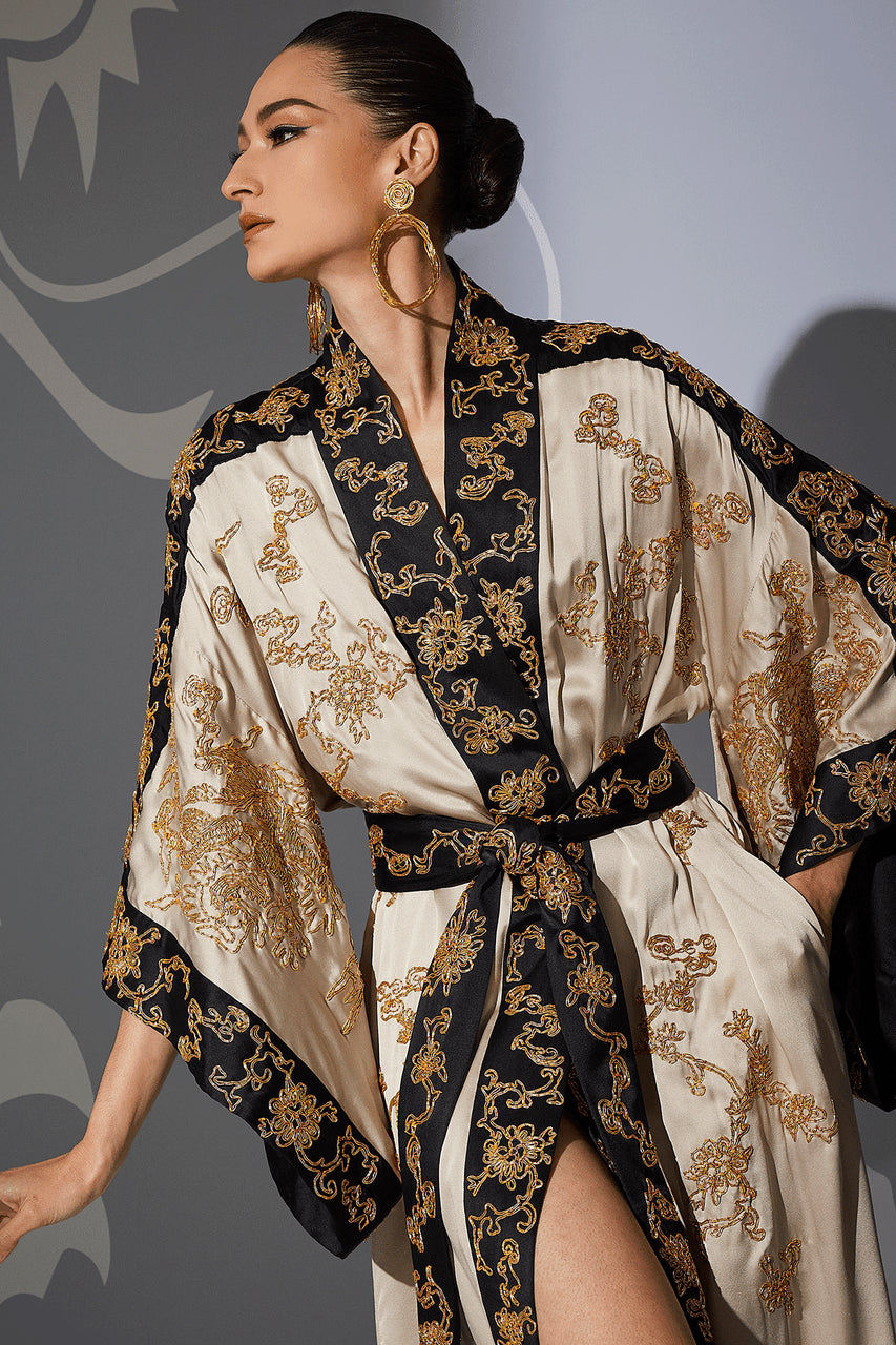 Dropp Robe Buy Couture Dragon Embroidered Drop Sleeve Silk Robe in Parchment ...