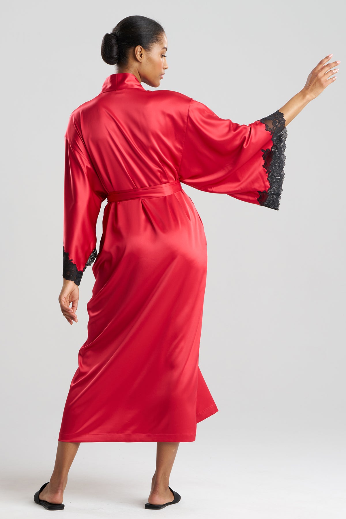 Lay Red Robe Peony Glamour Robe
